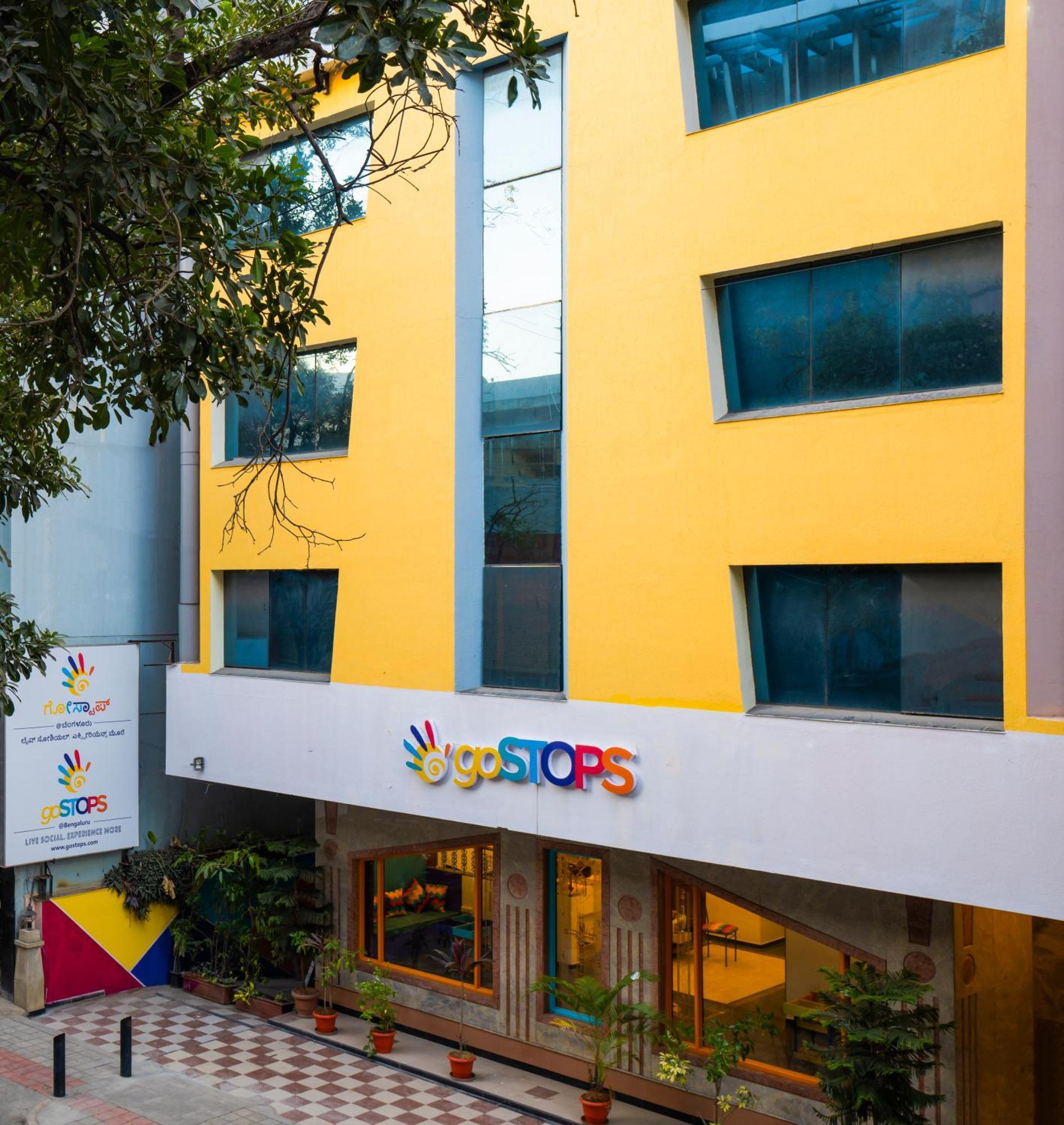 Gostops Bengaluru, Gandhi Nagar Majestic Экстерьер фото